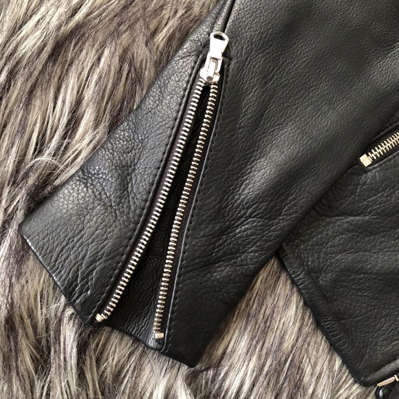 NWOT RARE SPECIAL EDITION ICONS JACKET!!!! - Picture 9 of 17